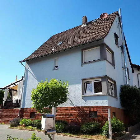 Apartman Ferienwohnung Im Blauen Haus Breuberg